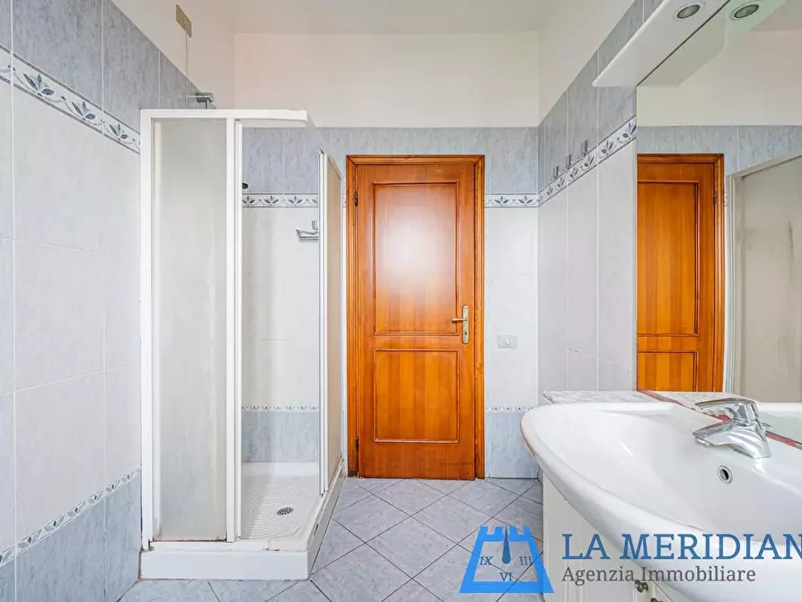 Immagine 28 di Appartamento in vendita  a Larciano