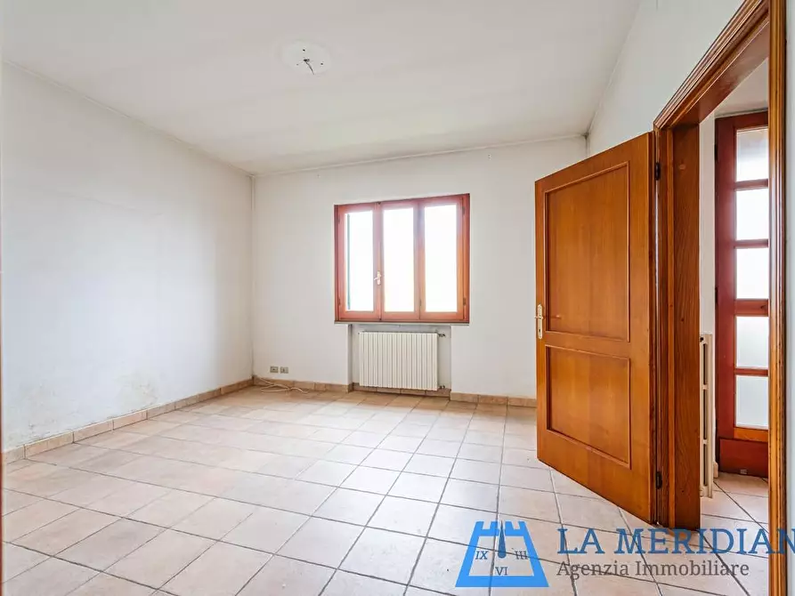 Immagine 12 di Appartamento in vendita  a Larciano