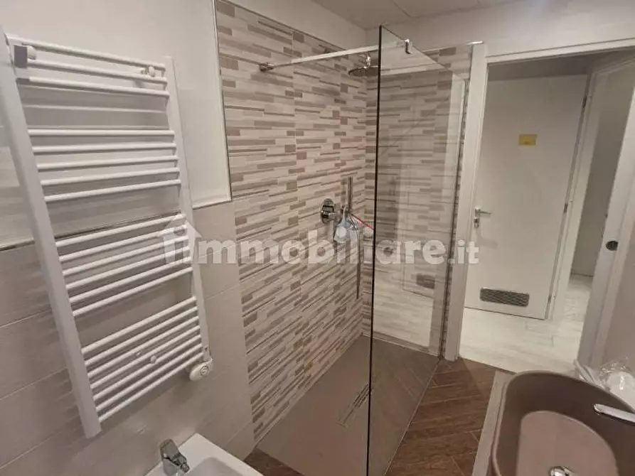 Immagine 7 di Casa bifamiliare in vendita  a Massa