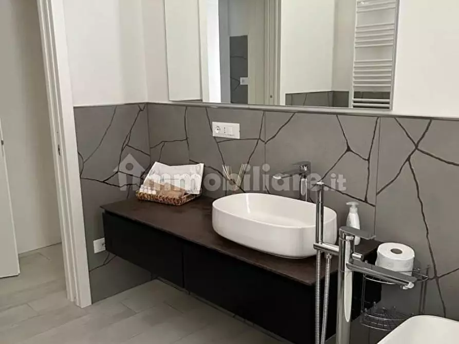 Immagine 14 di Casa bifamiliare in vendita  a Massa