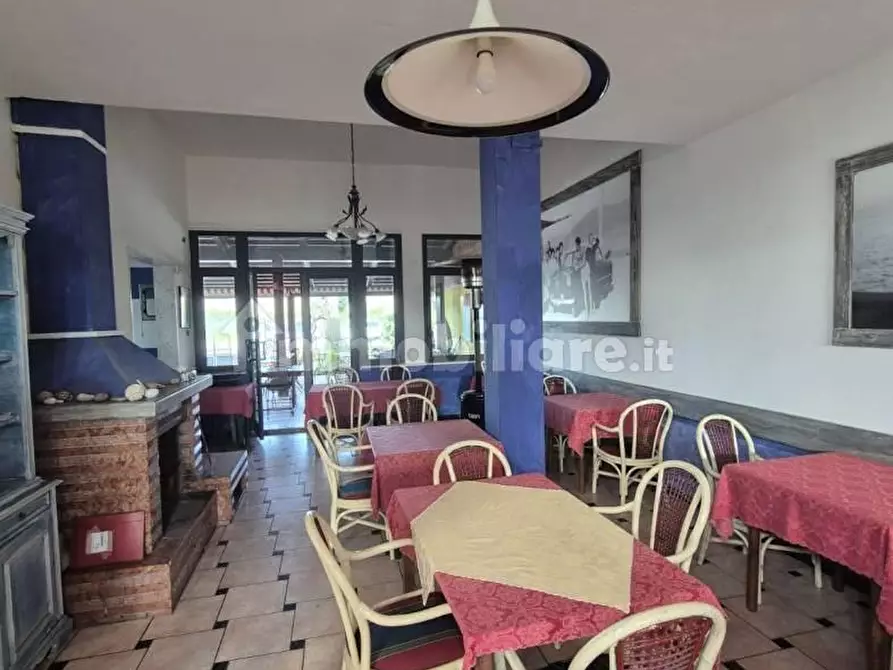 Immagine 7 di Albergo/B&B/Residence in vendita  a Carrara