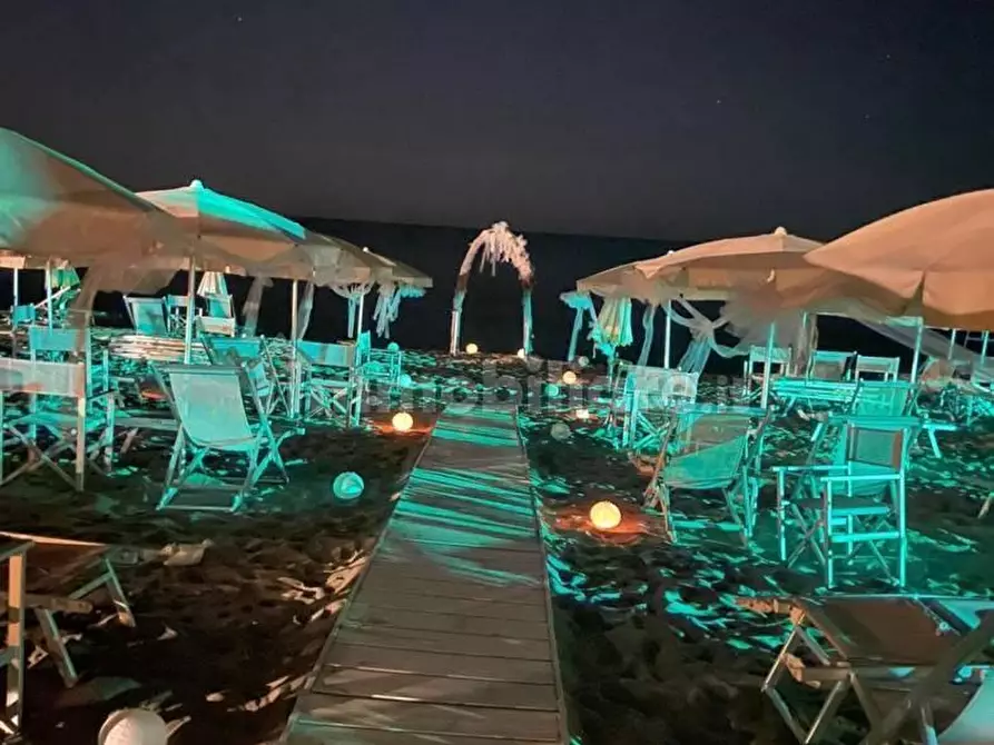 Immagine 18 di Albergo/B&B/Residence in vendita  a Carrara