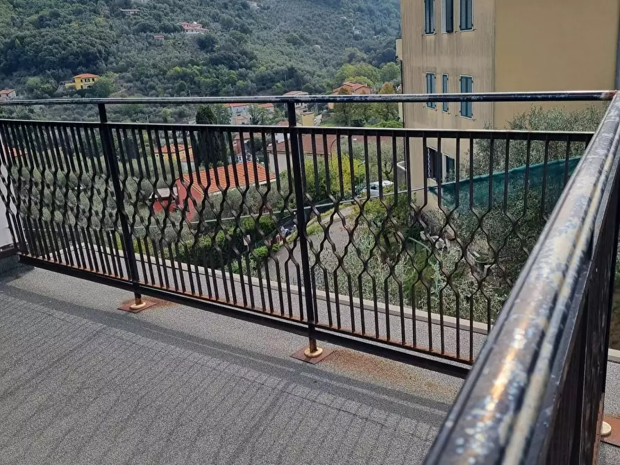 Immagine 8 di Casa semindipendente in vendita  a Lerici