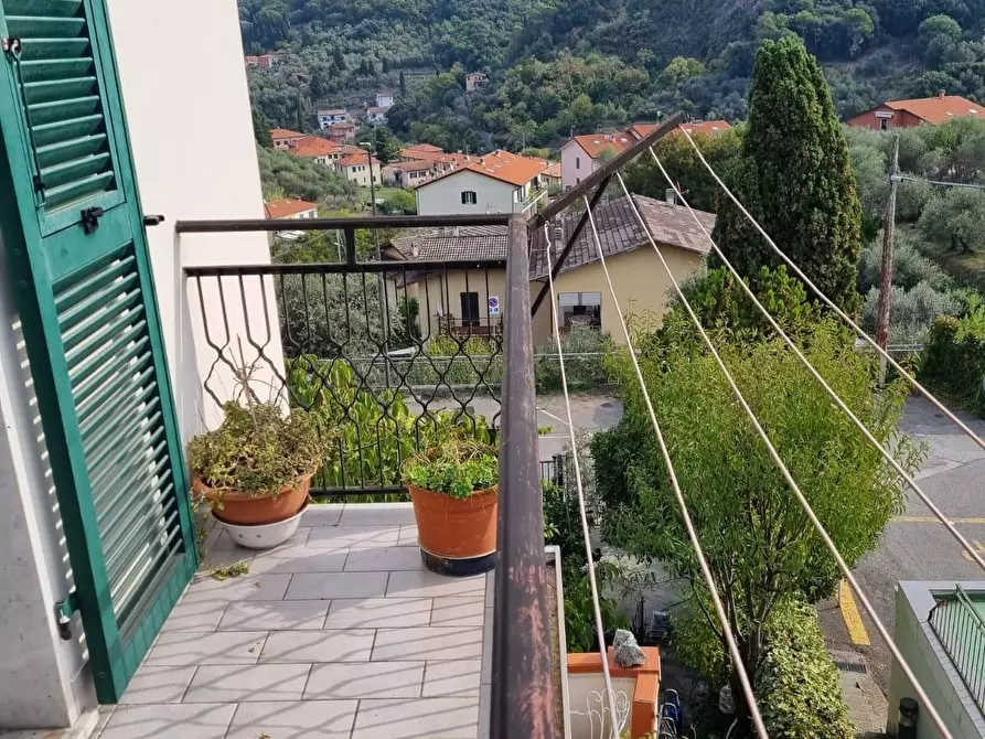 Immagine 7 di Casa semindipendente in vendita  a Lerici