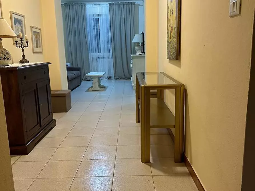 Immagine 5 di Appartamento in affitto  a Camaiore