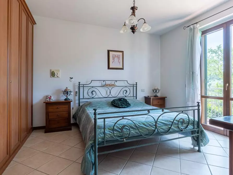 Immagine 19 di Villetta a schiera in vendita  a Terricciola