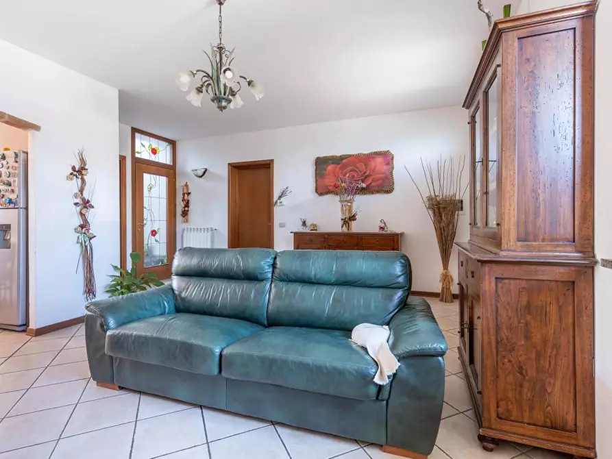 Immagine 8 di Villetta a schiera in vendita  a Terricciola