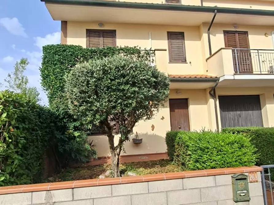 Immagine 4 di Villetta a schiera in vendita  a Terricciola