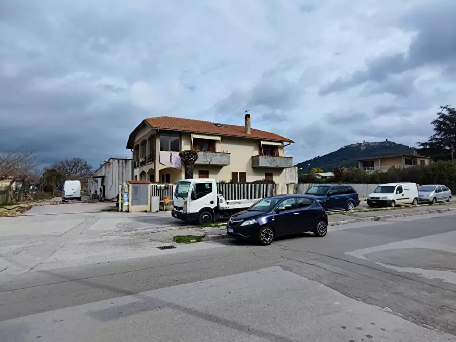 Immagine 1 di Casa semindipendente in vendita  a Grosseto