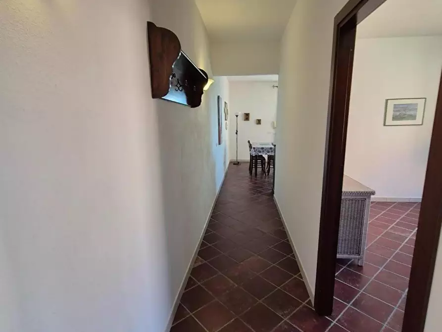 Immagine 12 di Appartamento in vendita  a Campiglia Marittima