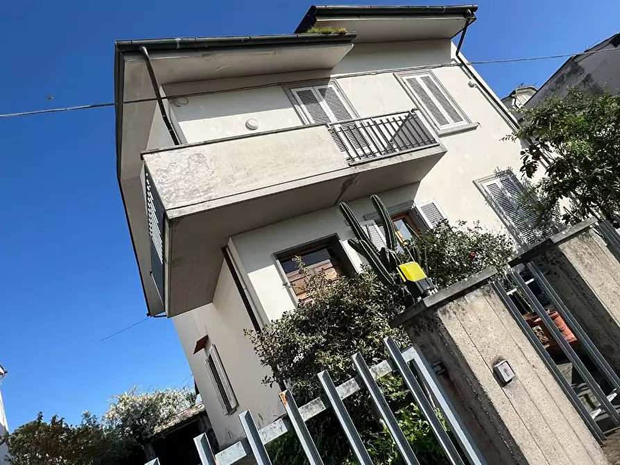 Immagine 3 di Casa bifamiliare in vendita  a Empoli