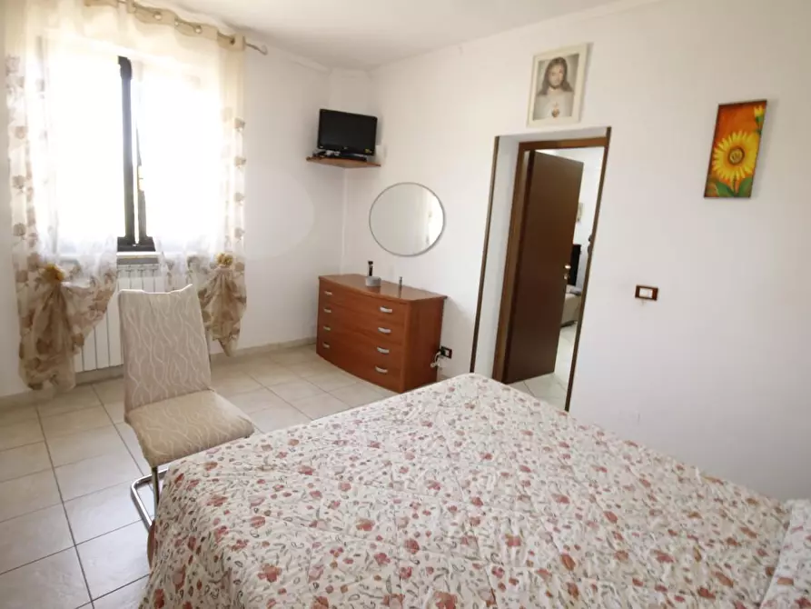 Immagine 11 di Appartamento in vendita  a Colle Di Val D'elsa