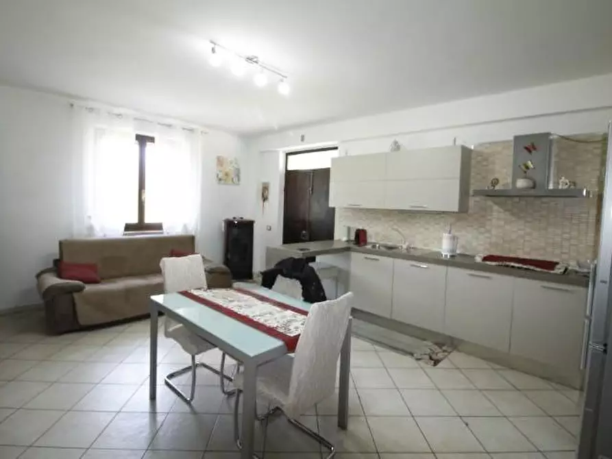 Immagine 4 di Appartamento in vendita  a Colle Di Val D'elsa