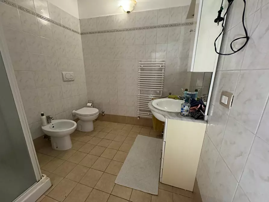 Immagine 9 di Appartamento in vendita  a Pontedera