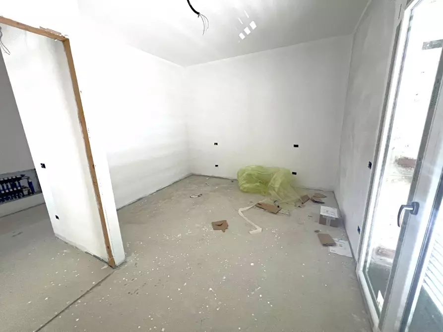 Immagine 6 di Appartamento in vendita  a Cascina