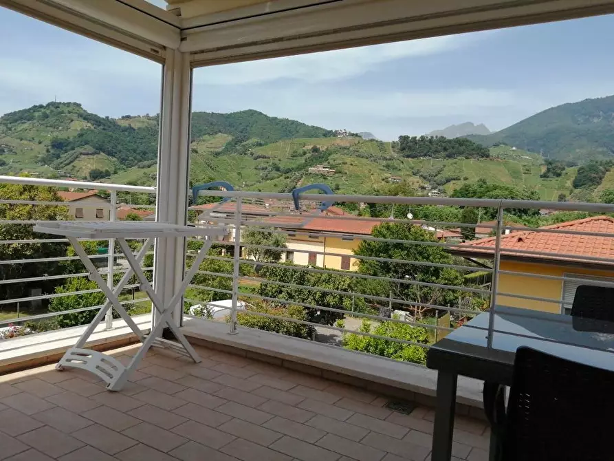 Immagine 9 di Villetta a schiera in vendita  a Massa