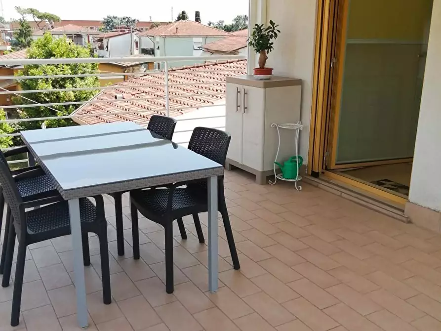 Immagine 6 di Villetta a schiera in vendita  a Massa