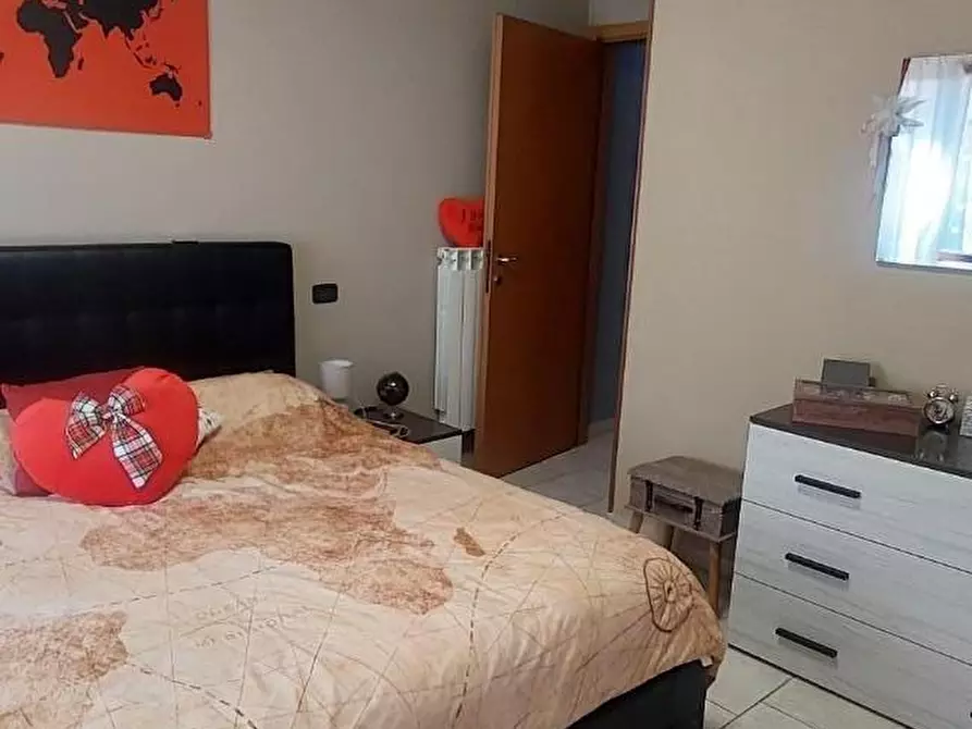 Immagine 13 di Appartamento in vendita  a Carrara