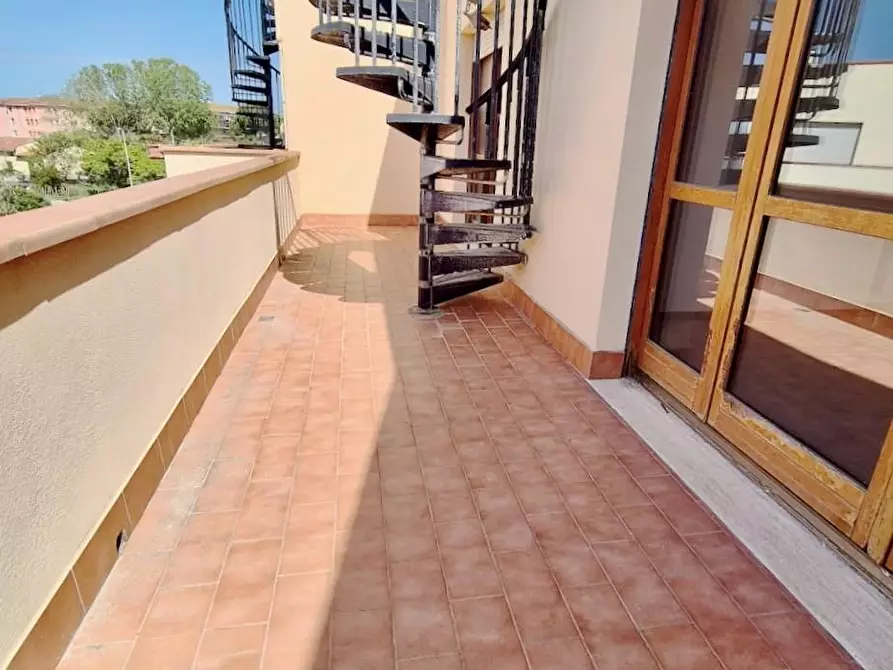 Immagine 18 di Appartamento in vendita  a Pisa