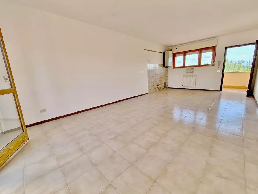 Immagine 5 di Appartamento in vendita  a Pisa