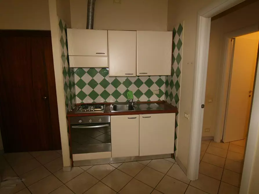 Immagine 8 di Appartamento in vendita  a Carrara