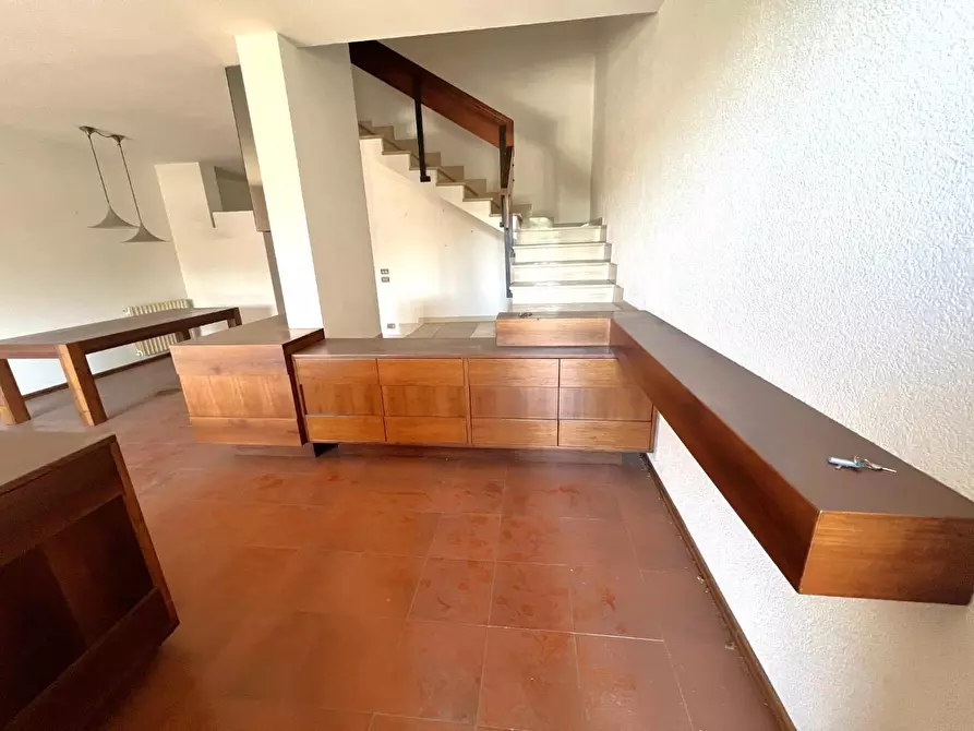 Immagine 8 di Villetta a schiera in vendita  a Cascina