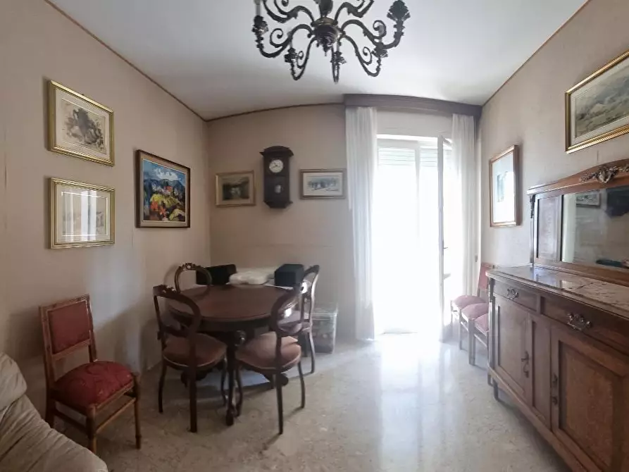 Immagine 16 di Appartamento in vendita  a Livorno