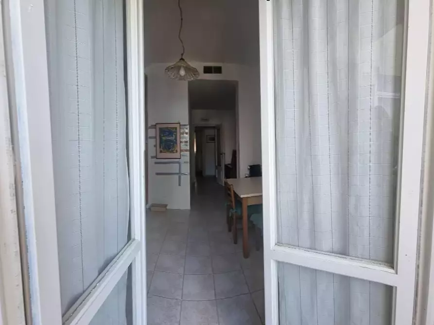 Immagine 13 di Appartamento in vendita  a Livorno