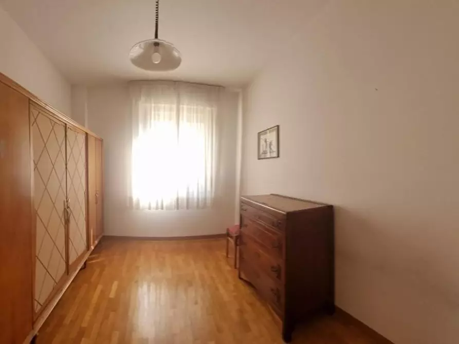 Immagine 30 di Appartamento in vendita  a Livorno