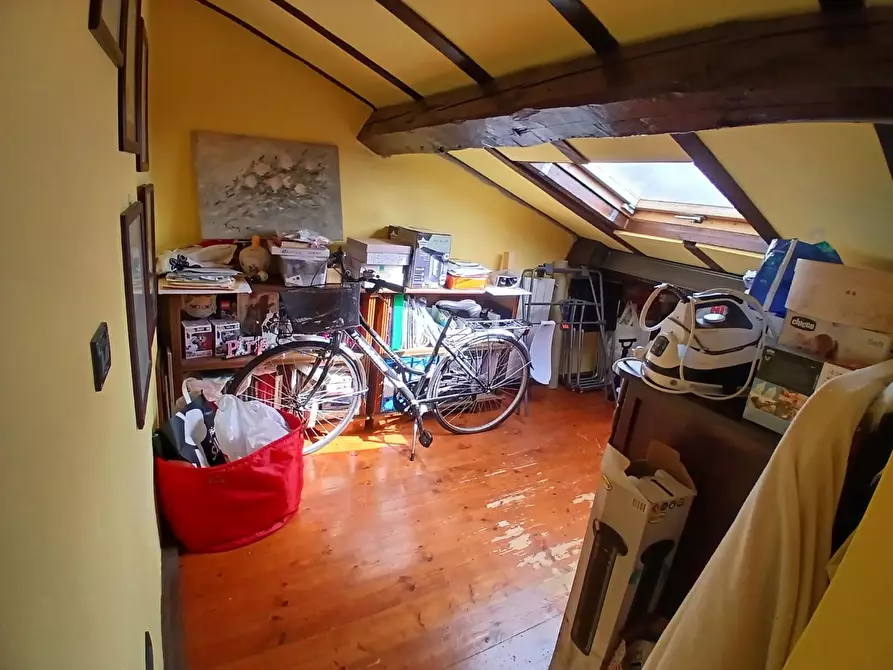 Immagine 23 di Appartamento in vendita  a Livorno