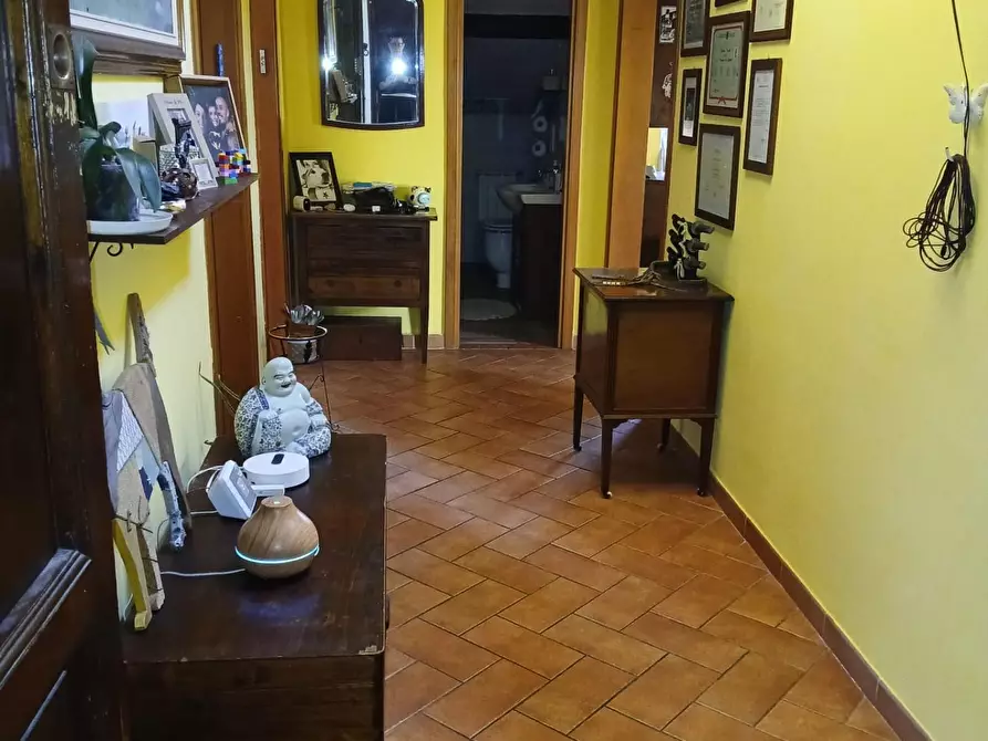 Immagine 11 di Appartamento in vendita  a Livorno