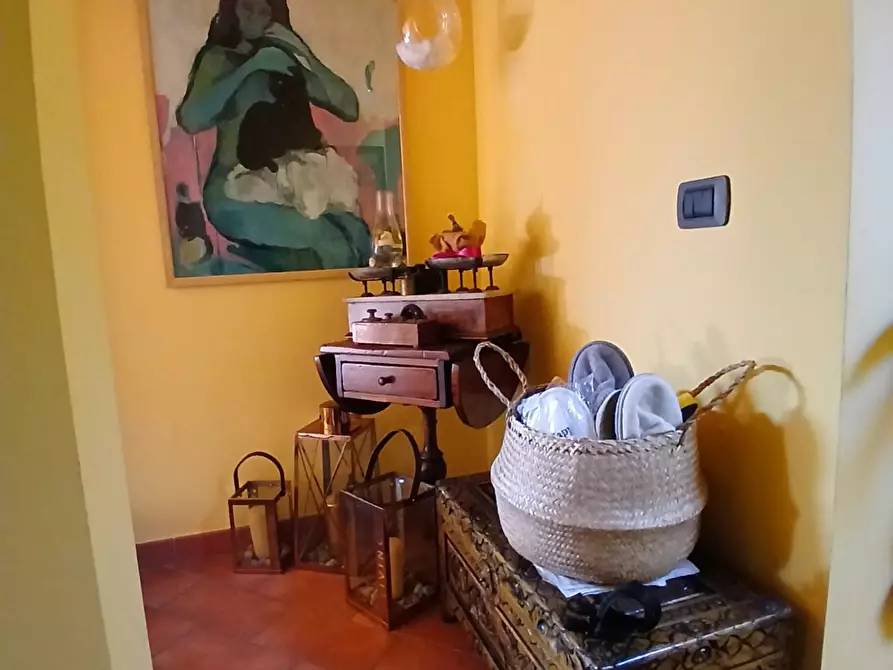 Immagine 22 di Appartamento in vendita  a Livorno