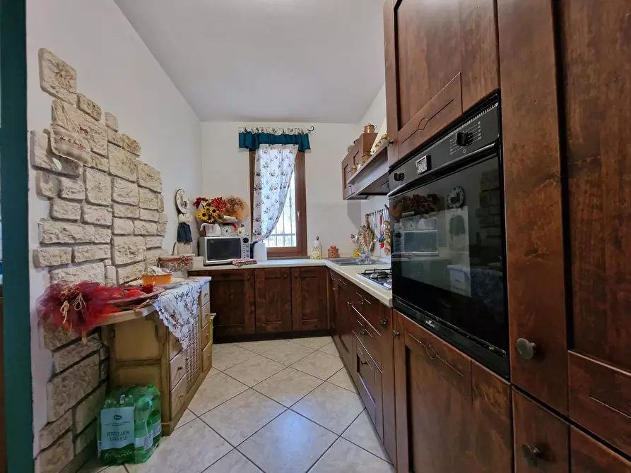 Immagine 10 di Appartamento in vendita  a Ponsacco