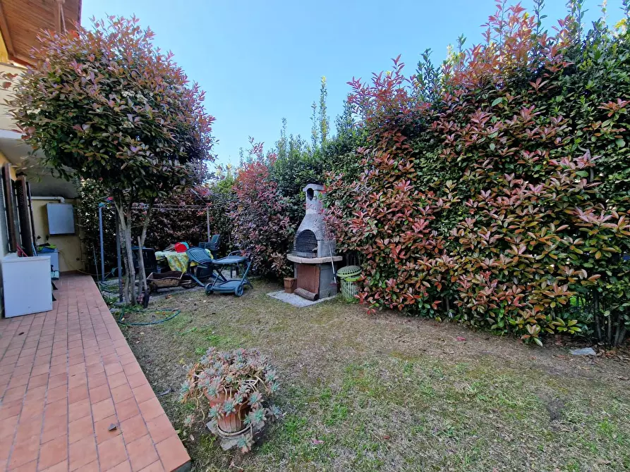 Immagine 28 di Appartamento in vendita  a Ponsacco