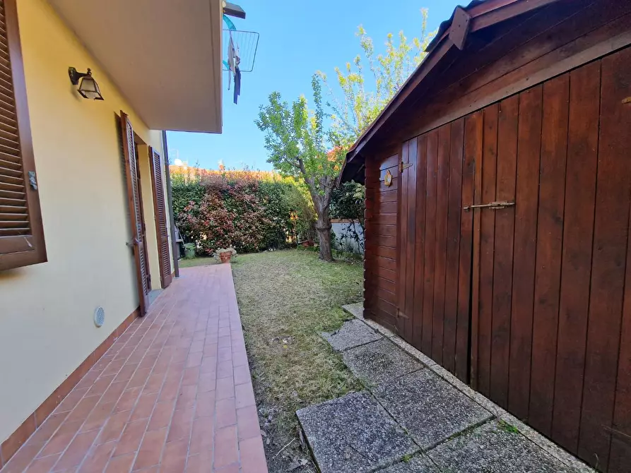 Immagine 35 di Appartamento in vendita  a Ponsacco