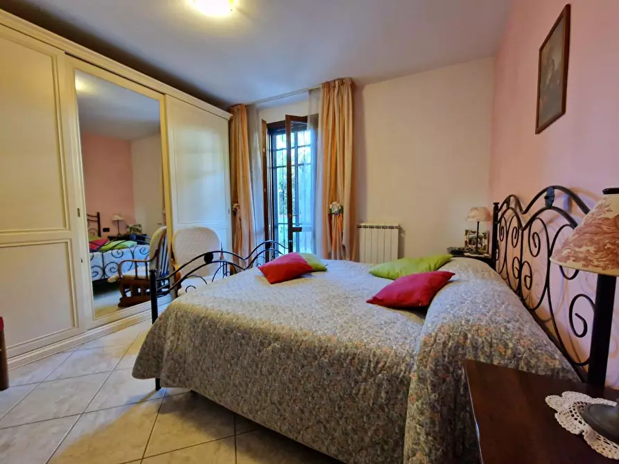 Immagine 12 di Appartamento in vendita  a Ponsacco