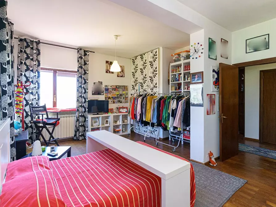 Immagine 46 di Villa in vendita  a Tremestieri Etneo