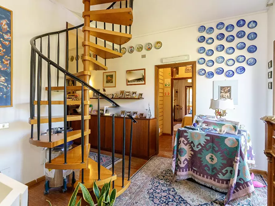 Immagine 33 di Villa in vendita  a Tremestieri Etneo