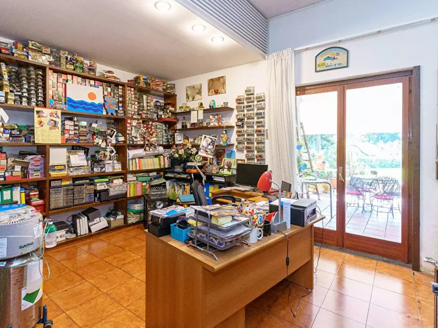 Immagine 15 di Villa in vendita  a Tremestieri Etneo