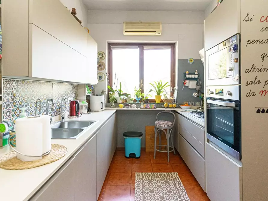 Immagine 23 di Villa in vendita  a Tremestieri Etneo