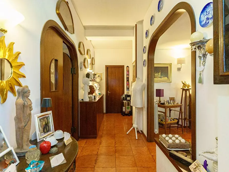 Immagine 6 di Villa in vendita  a Tremestieri Etneo