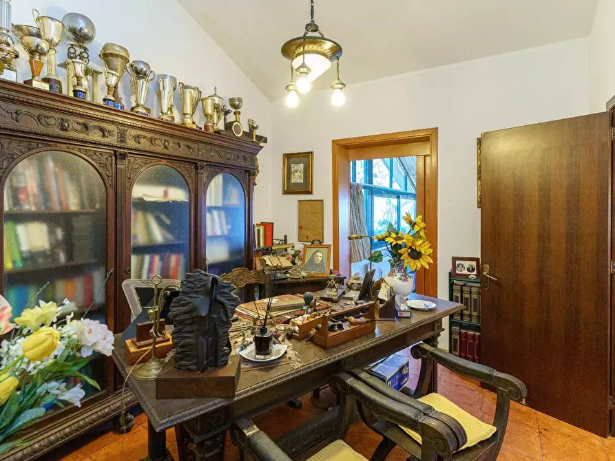 Immagine 17 di Villa in vendita  a Tremestieri Etneo