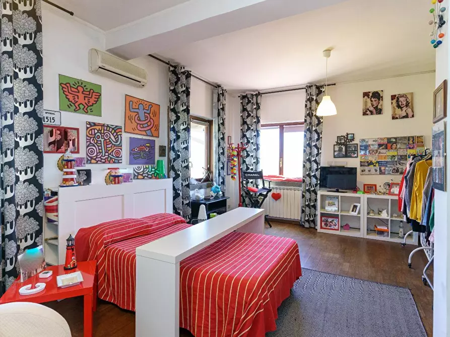 Immagine 45 di Villa in vendita  a Tremestieri Etneo