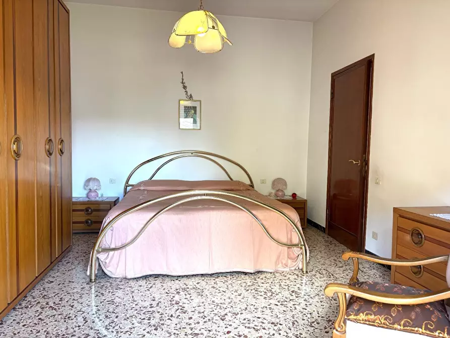 Immagine 25 di Villetta a schiera in vendita  a Empoli