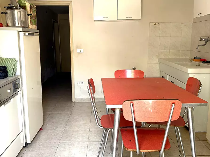 Immagine 37 di Villetta a schiera in vendita  a Empoli