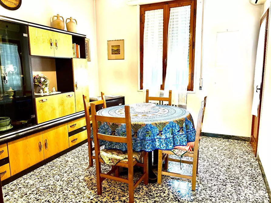 Immagine 8 di Villetta a schiera in vendita  a Empoli