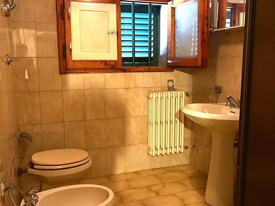 Immagine 40 di Villetta a schiera in vendita  a Empoli