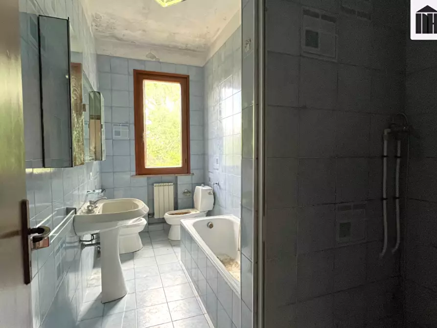 Immagine 16 di Appartamento in vendita  a Santa Croce Sull'arno