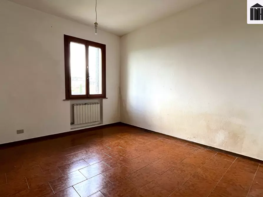 Immagine 12 di Appartamento in vendita  a Santa Croce Sull'arno