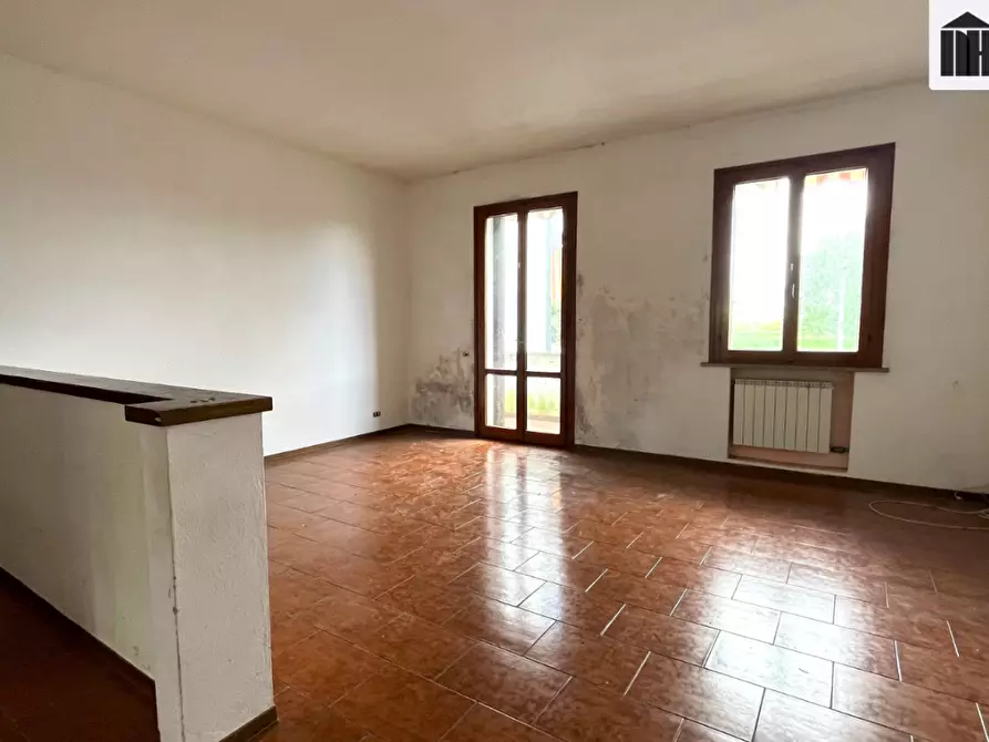 Immagine 5 di Appartamento in vendita  a Santa Croce Sull'arno